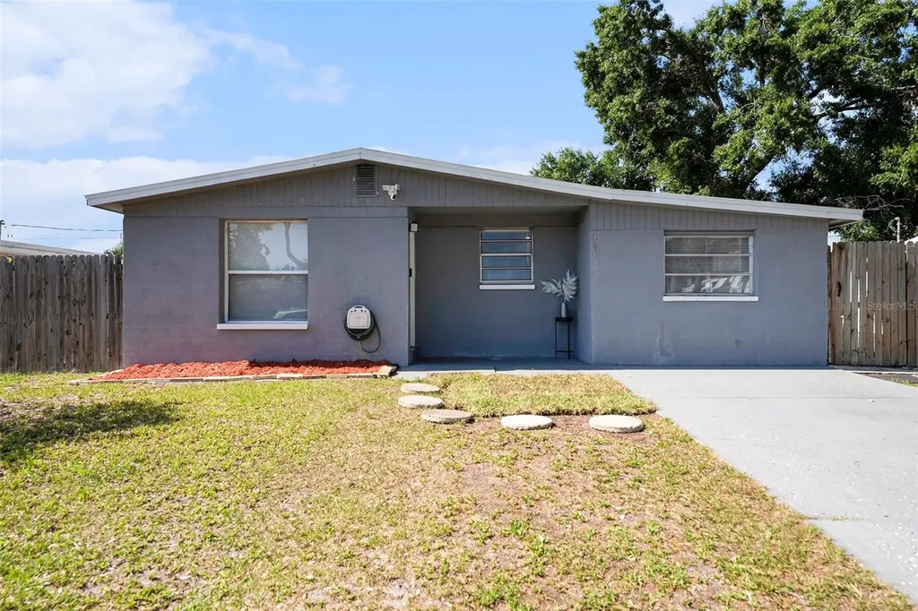 4521 W North Street Tampa FL 33614