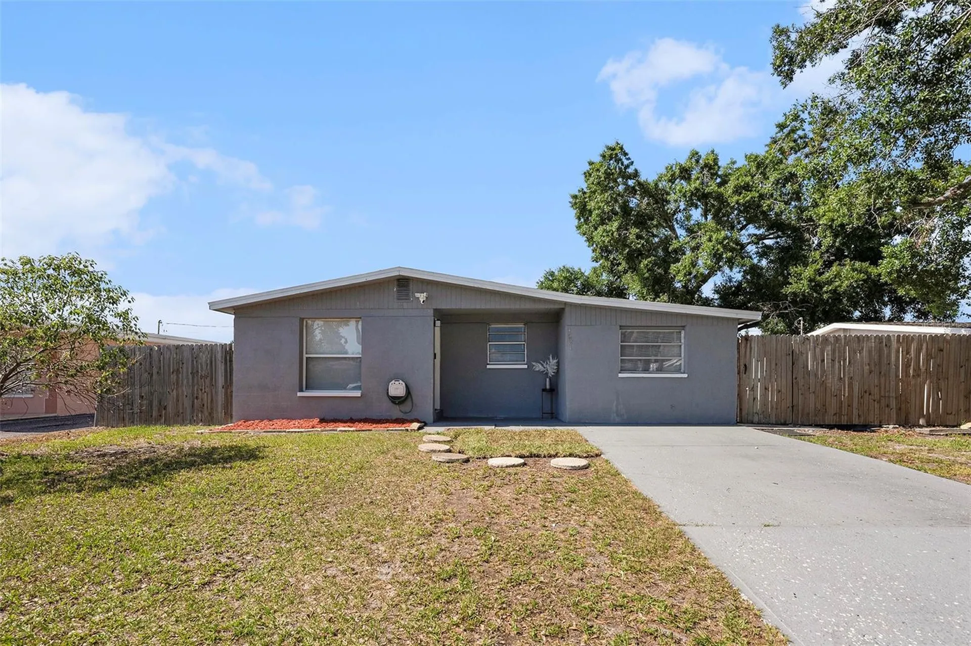 4521 W North Street Tampa FL 33614