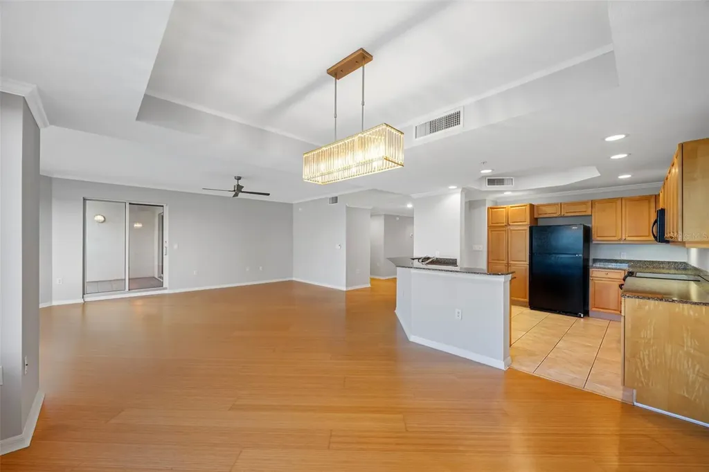 371 Channelside Walk Way Tampa FL 33602
