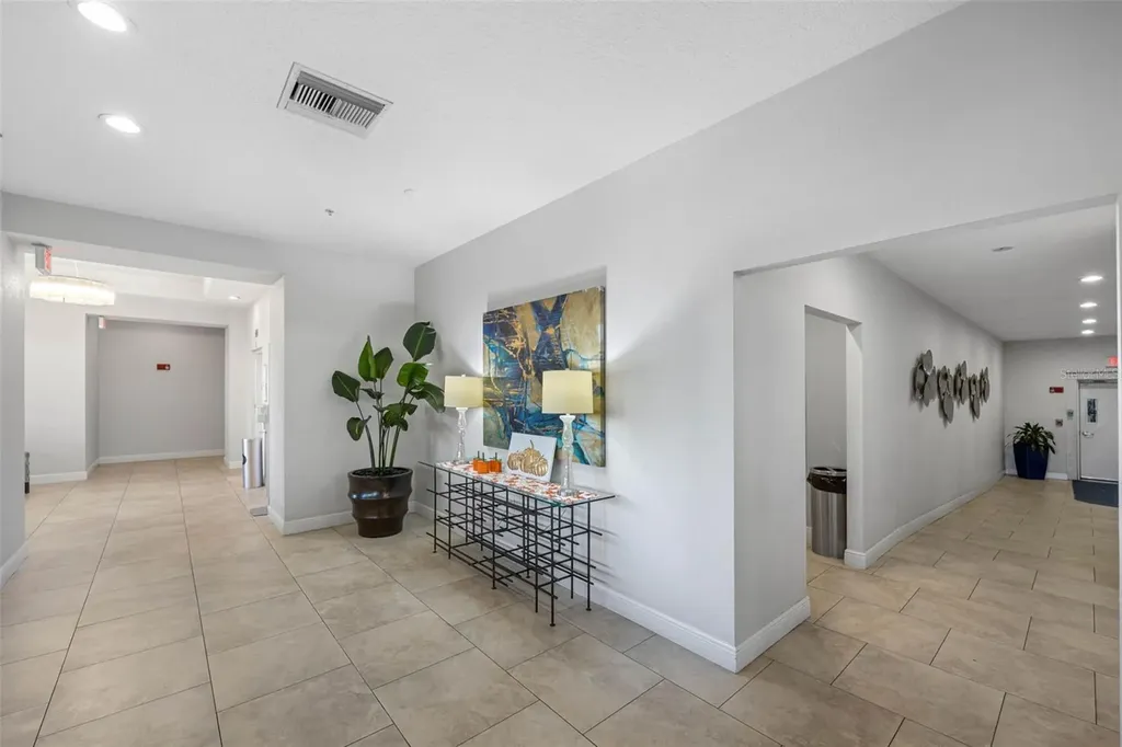371 Channelside Walk Way Tampa FL 33602