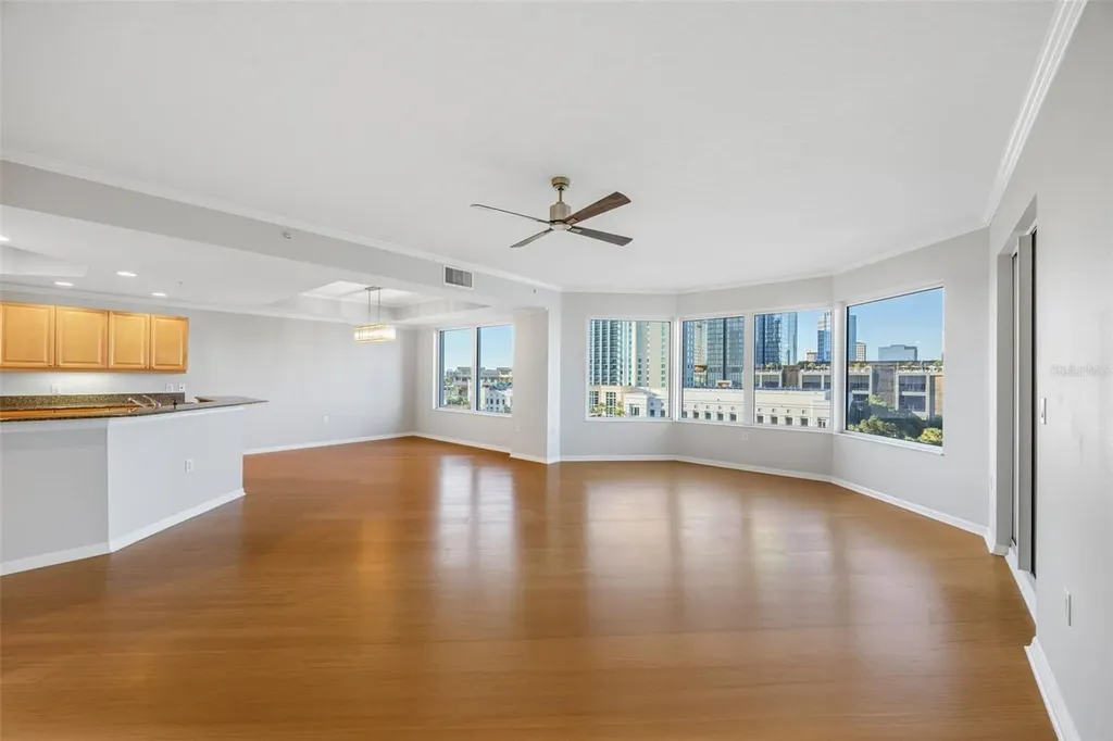 371 Channelside Walk Way Tampa FL 33602