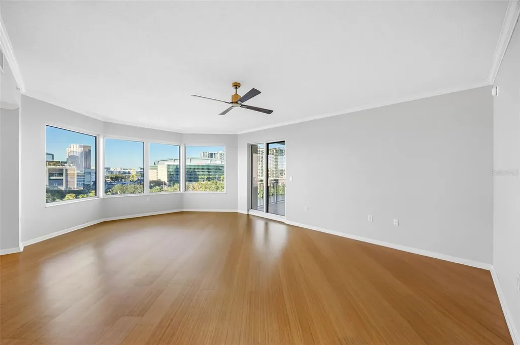 371 Channelside Walk Way Tampa FL 33602