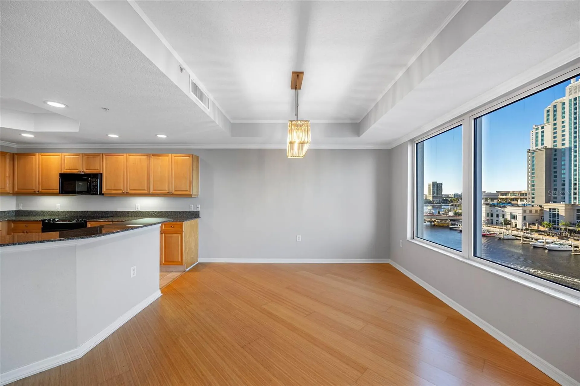 371 Channelside Walk Way Tampa FL 33602