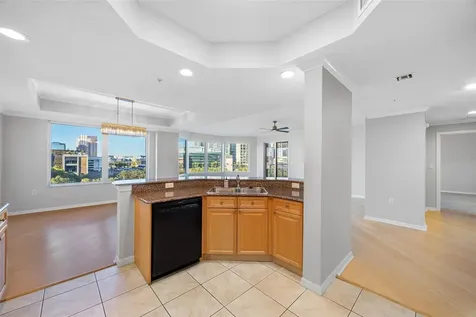 371 Channelside Walk Way Tampa FL 33602