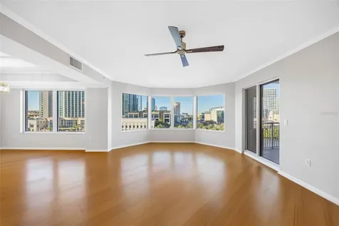 371 Channelside Walk Way Tampa FL 33602
