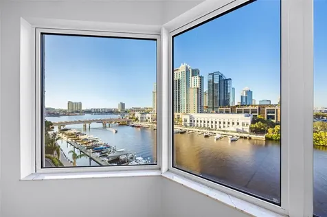 371 Channelside Walk Way Tampa FL 33602