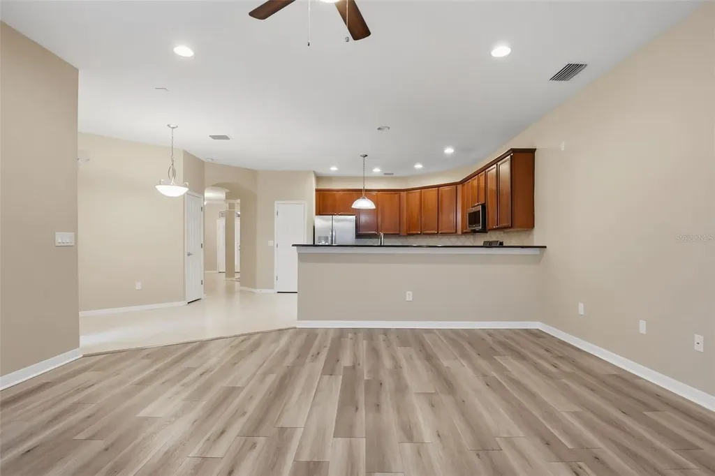 16161 Colchester Palms Drive Tampa FL 33647