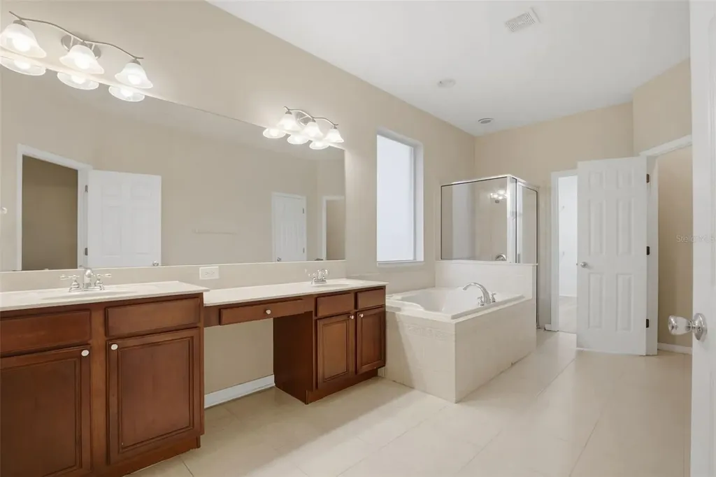 16161 Colchester Palms Drive Tampa FL 33647