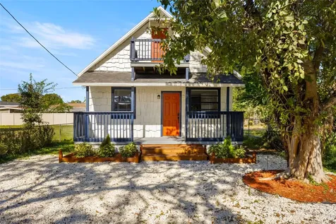 2220 Davis Street Tampa FL 33605
