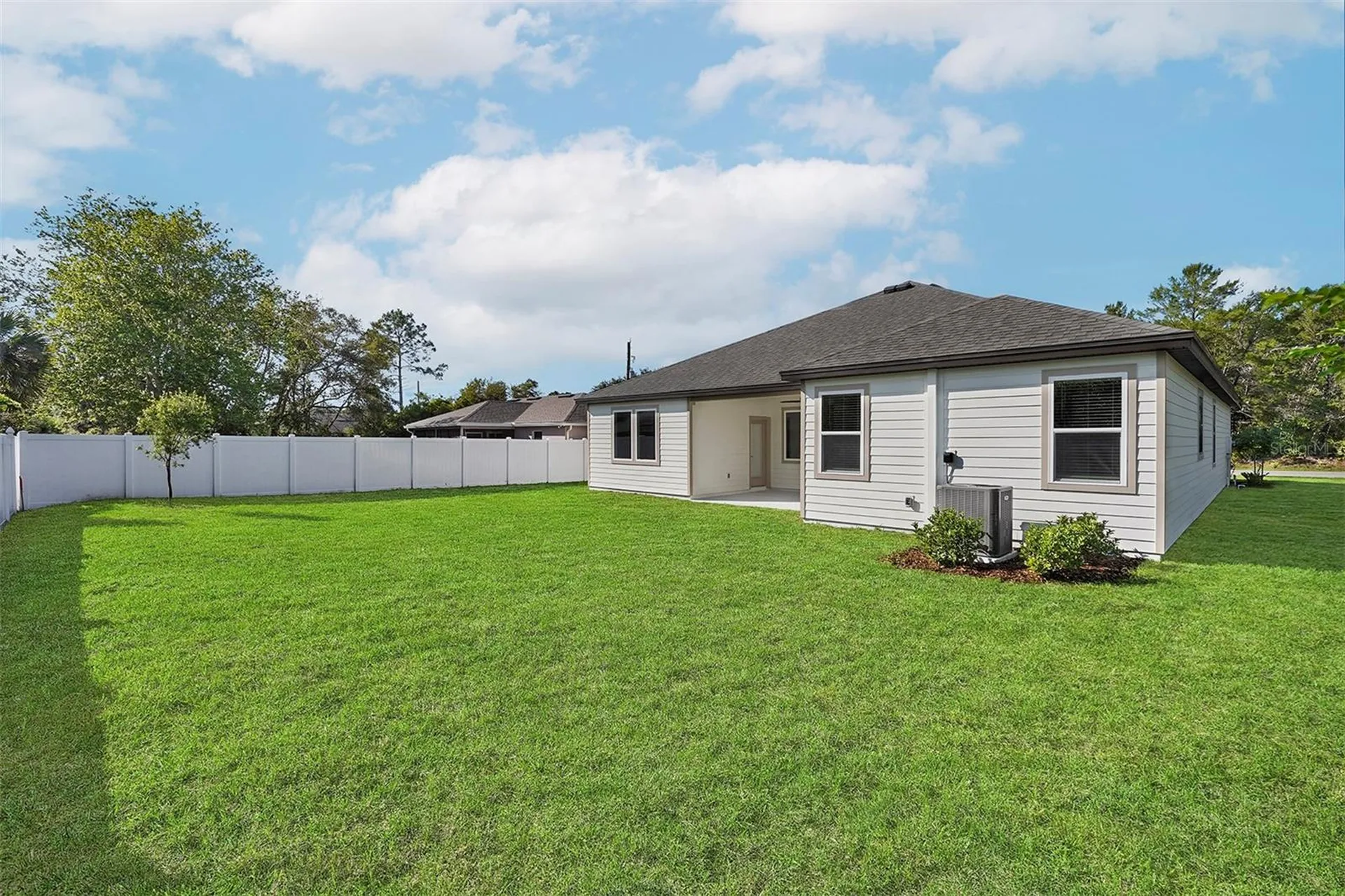 3 Fielding Lane Palm Coast FL 32137