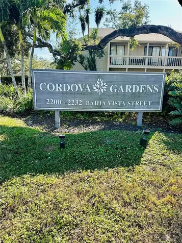 2208 Bahia Vista Street Sarasota FL 34239