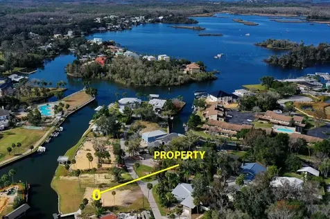 1845 SE 3rd Court Crystal River FL 34429