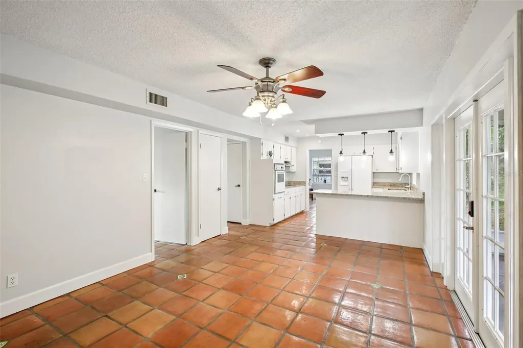 1218 Lake Ariana Boulevard Auburndale FL 33823
