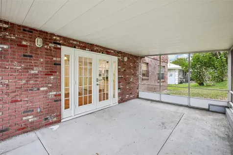 1218 Lake Ariana Boulevard Auburndale FL 33823
