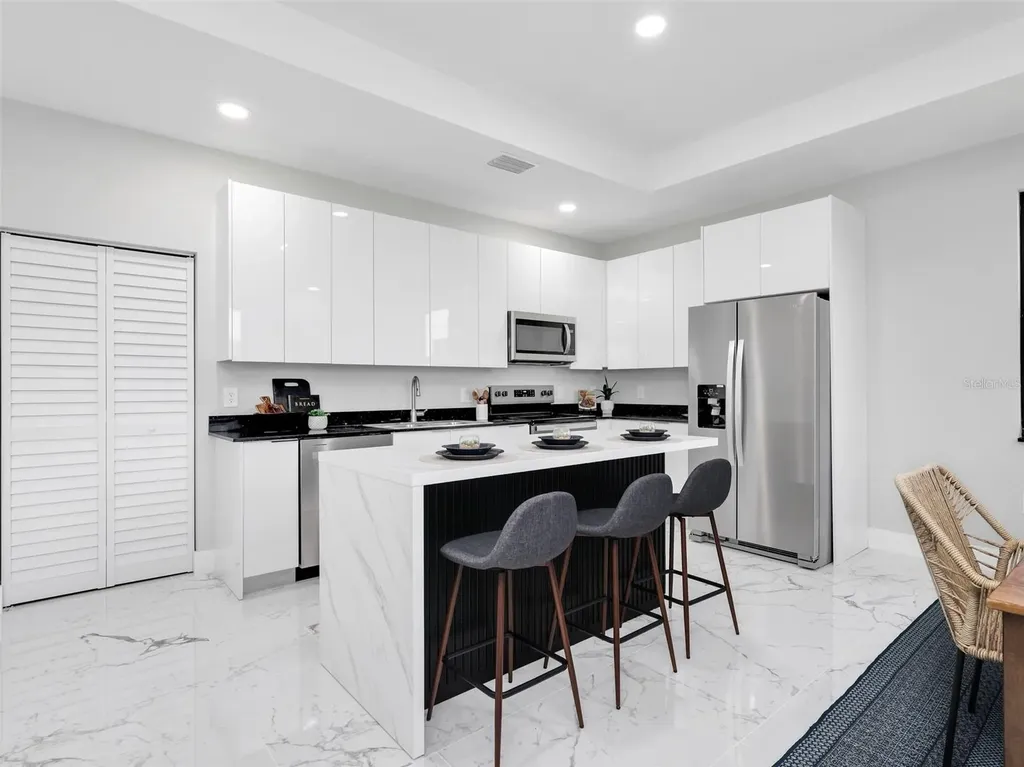 1423 NW 20th Terrace Cape Coral FL 33993