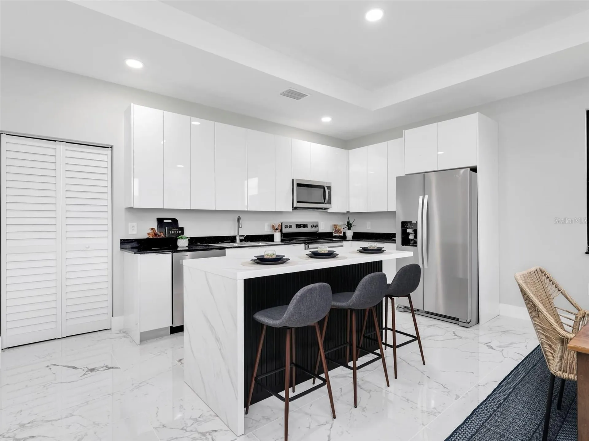 1423 NW 20th Terrace Cape Coral FL 33993