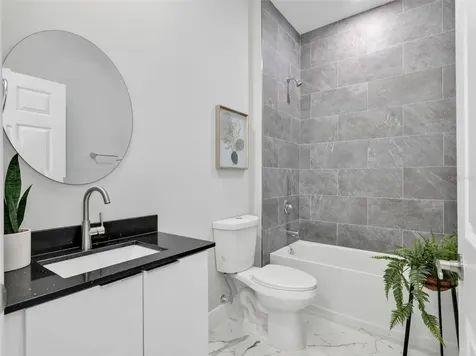 1423 NW 20th Terrace Cape Coral FL 33993