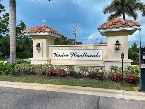 425 Baneberry Court Nokomis FL 34275