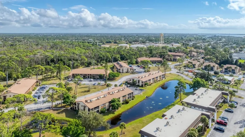 11 Quails Run Boulevard Englewood FL 34223