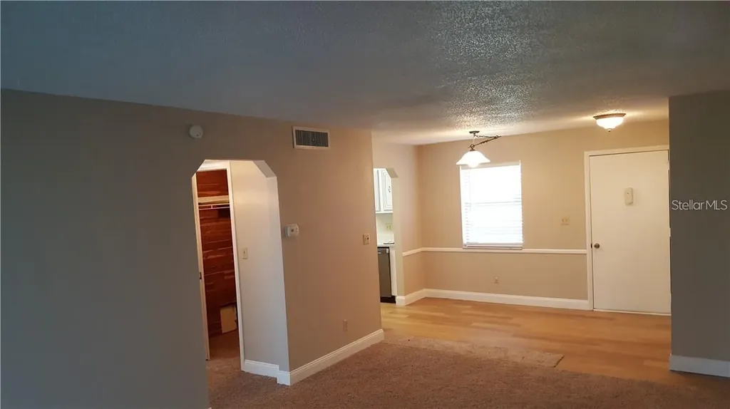 2103 Cordova Green Seminole FL 33777