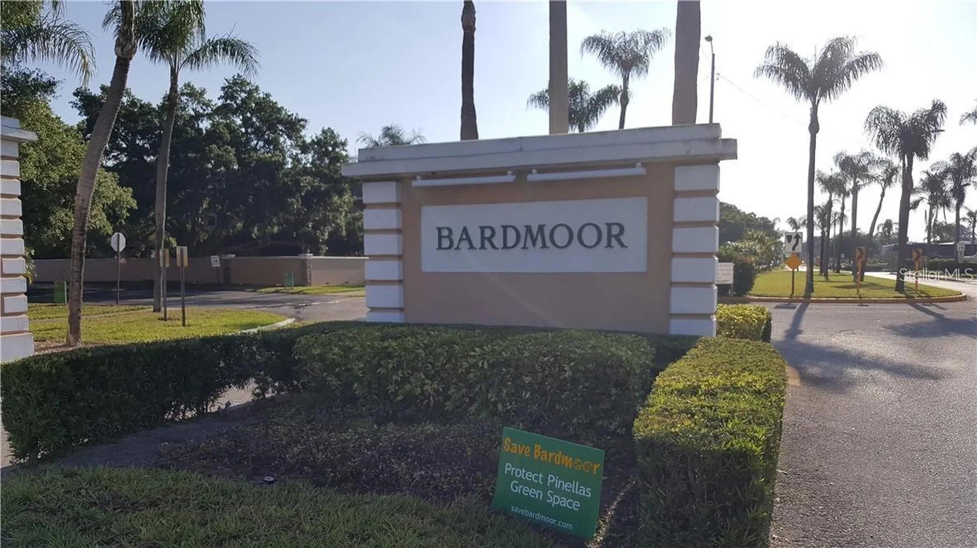2103 Cordova Green Seminole FL 33777
