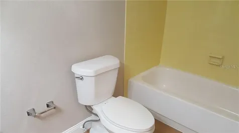 2103 Cordova Green Seminole FL 33777