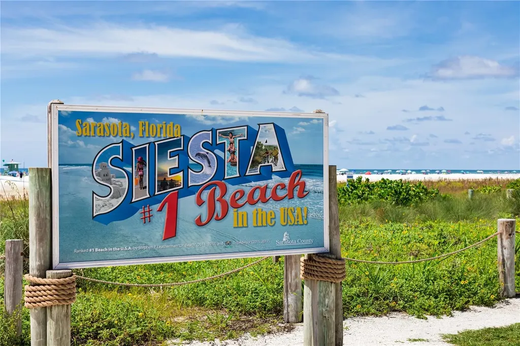 2200 Bahia Vista Street Sarasota FL 34239