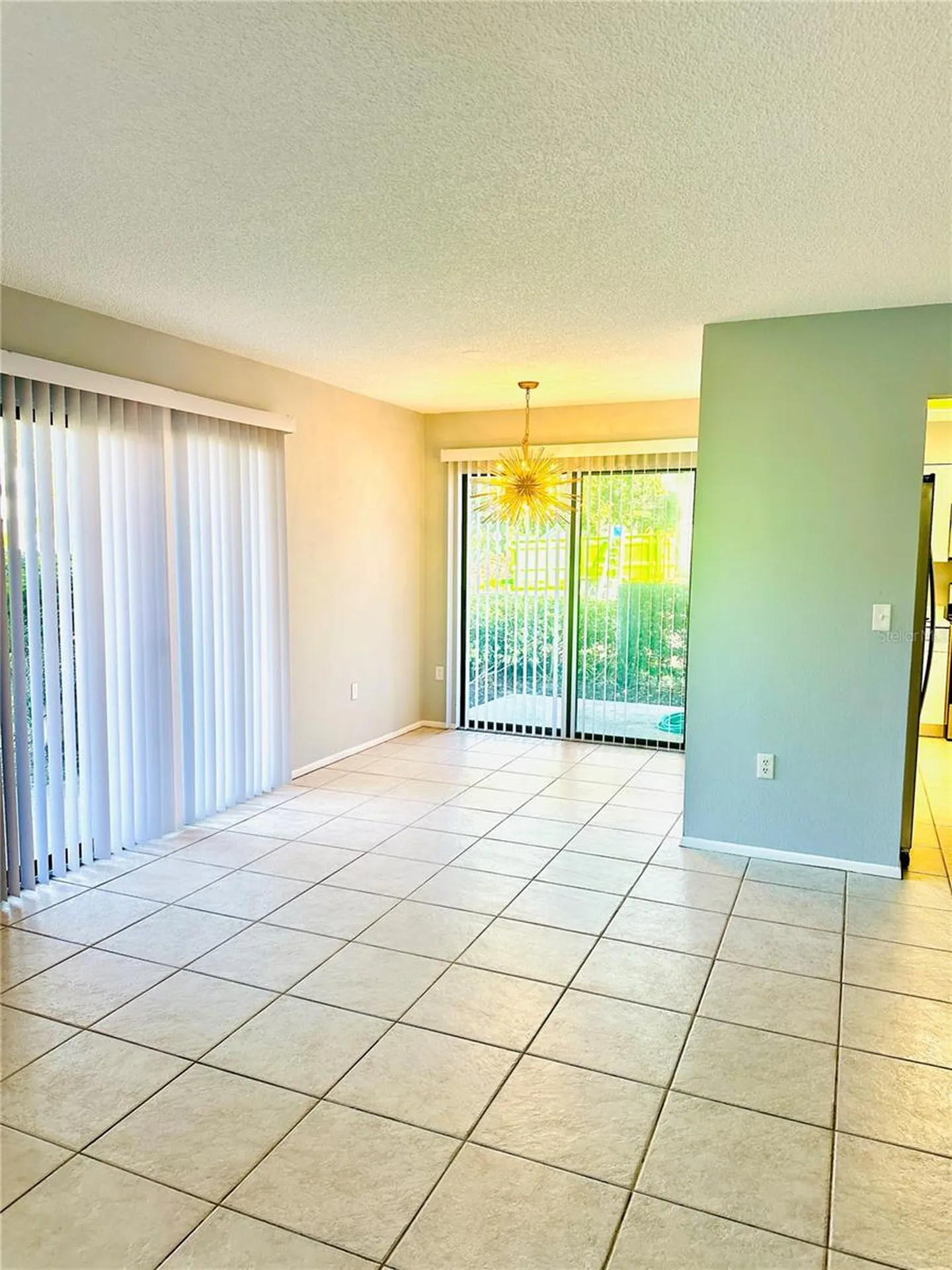 2200 Bahia Vista Street Sarasota FL 34239