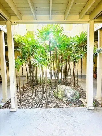 2200 Bahia Vista Street Sarasota FL 34239