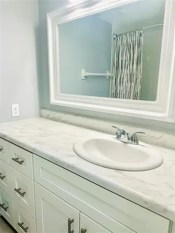 2200 Bahia Vista Street Sarasota FL 34239