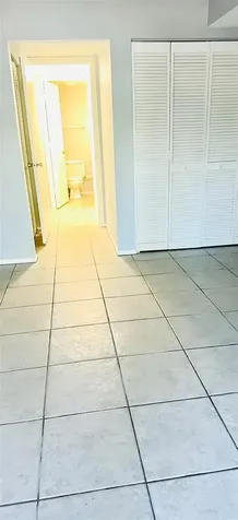 2200 Bahia Vista Street Sarasota FL 34239