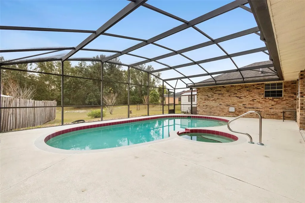 1195 N Old Mill Drive Deltona FL 32725