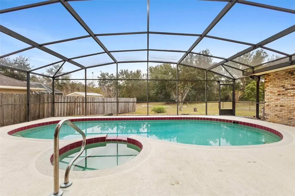 1195 N Old Mill Drive Deltona FL 32725