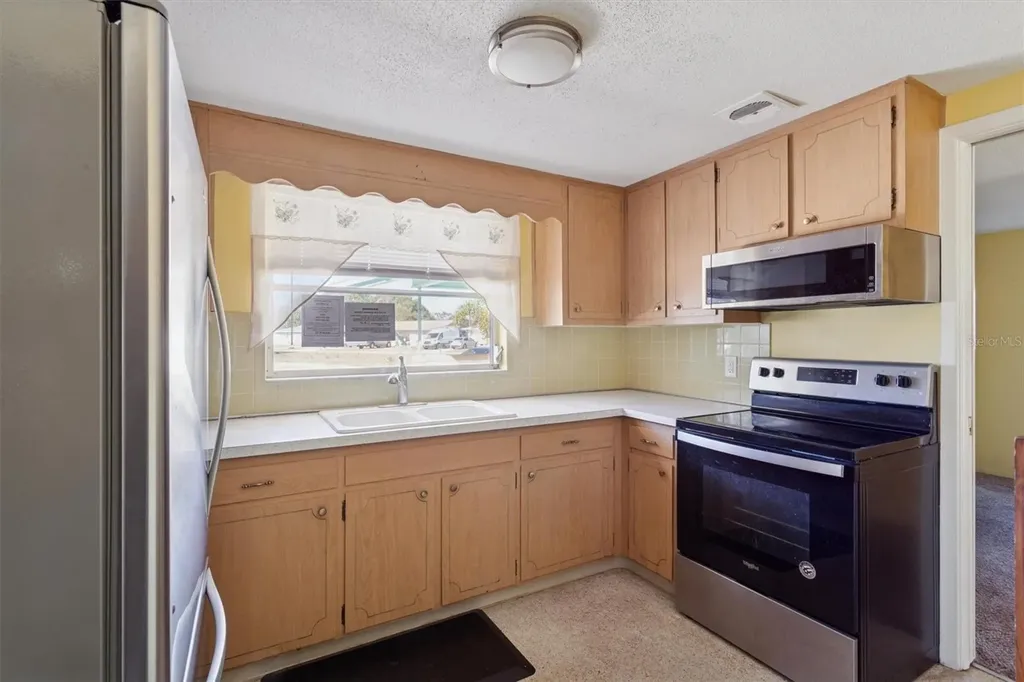 7608 Redcoat Avenue Port Richey FL 34668