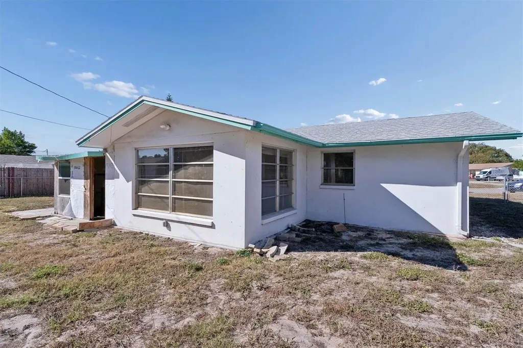 7608 Redcoat Avenue Port Richey FL 34668