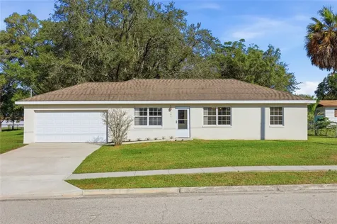 501 W Ella J Gilmore Street Apopka FL 32703