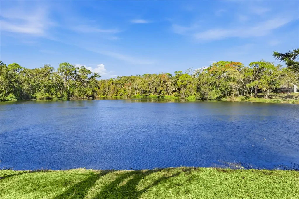 4870 Tivoli Court Sarasota FL 34235
