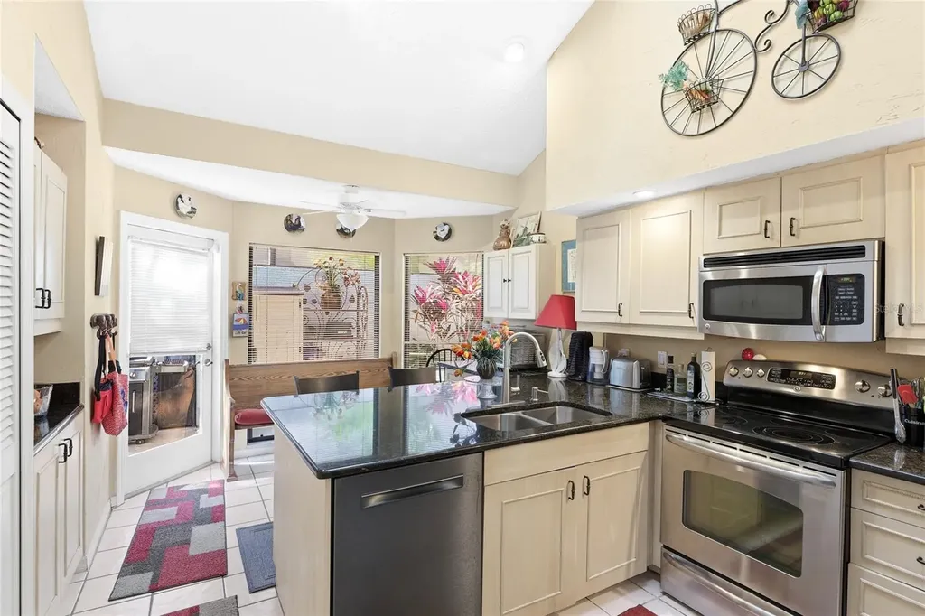 4870 Tivoli Court Sarasota FL 34235