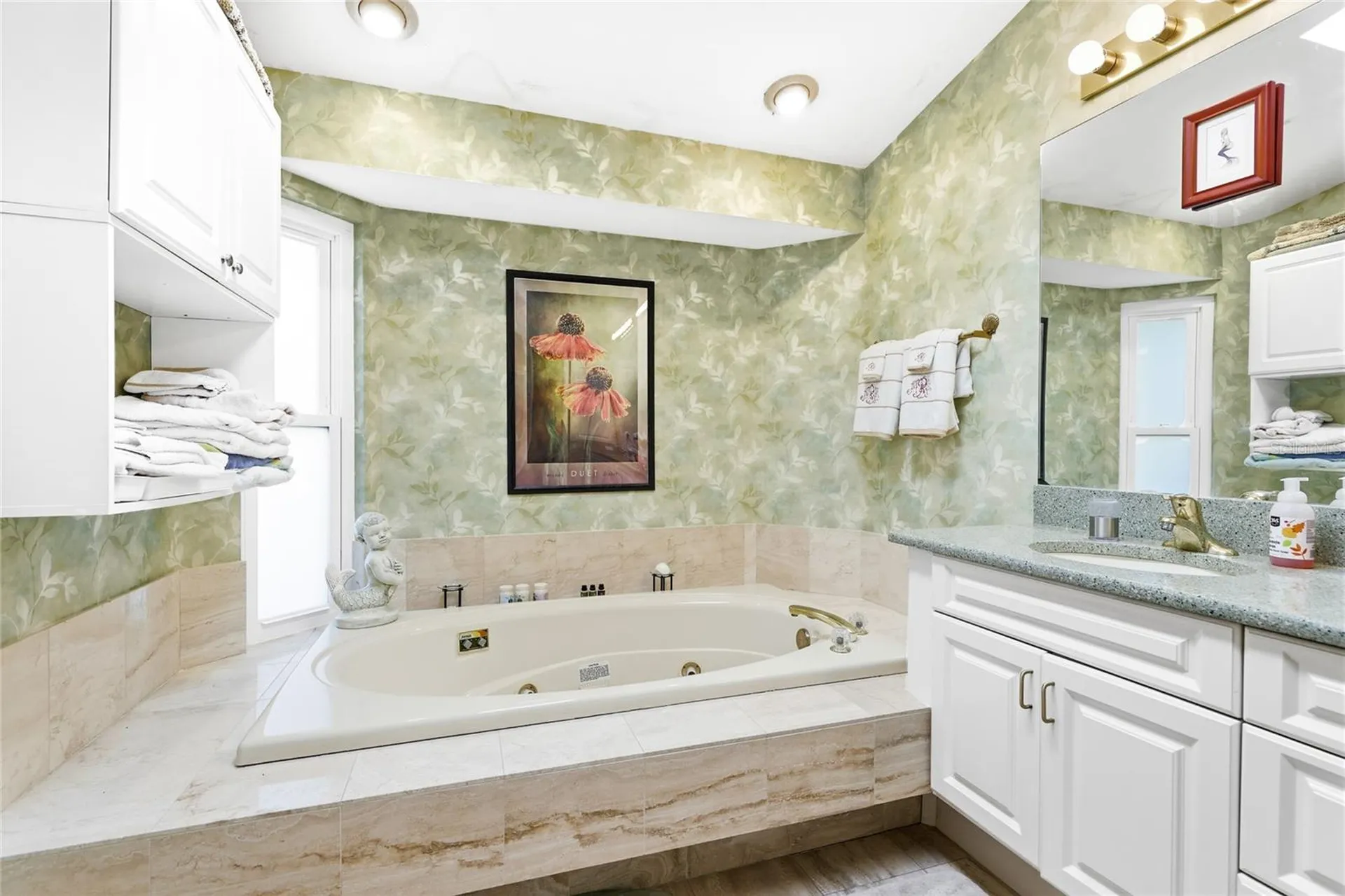 4870 Tivoli Court Sarasota FL 34235