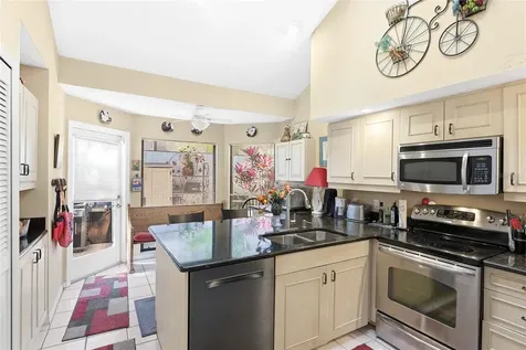 4870 Tivoli Court Sarasota FL 34235