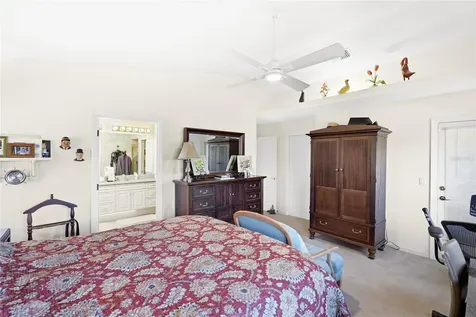 4870 Tivoli Court Sarasota FL 34235