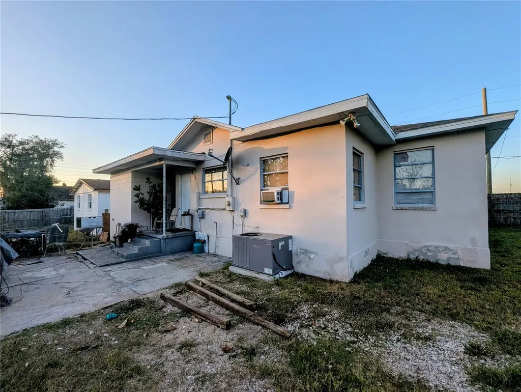 4517 Kenilworth Boulevard Sebring FL 33870