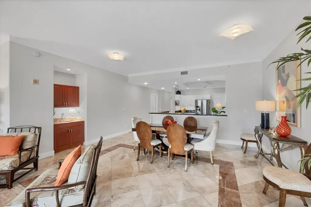 505 S Orange Avenue Sarasota FL 34236