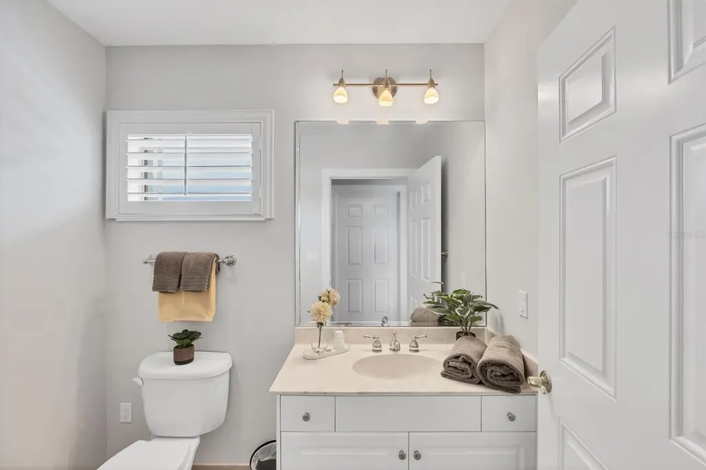 505 S Orange Avenue Sarasota FL 34236