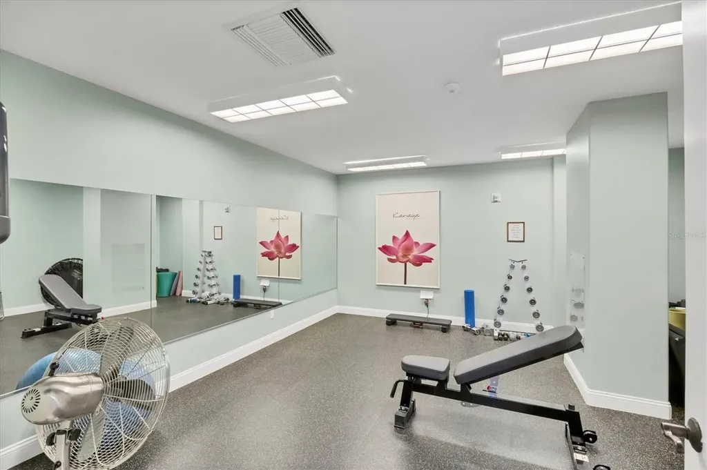 505 S Orange Avenue Sarasota FL 34236