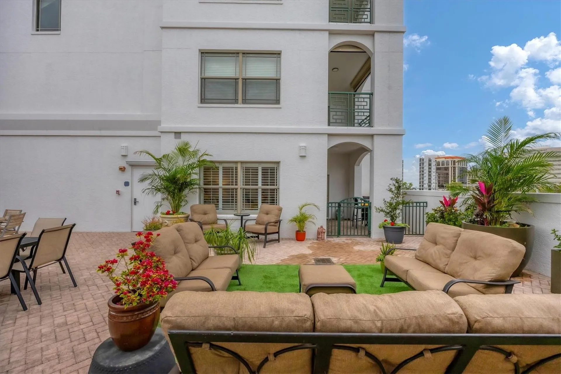 505 S Orange Avenue Sarasota FL 34236