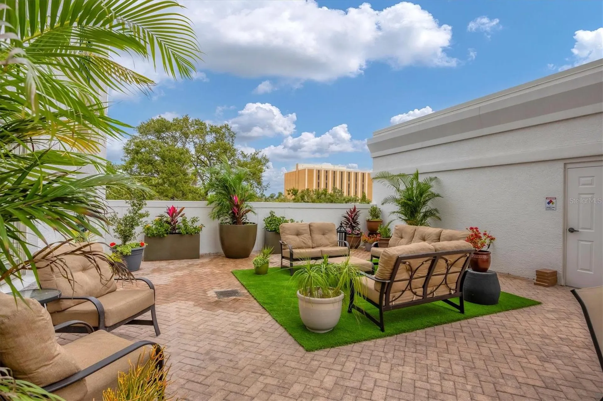 505 S Orange Avenue Sarasota FL 34236