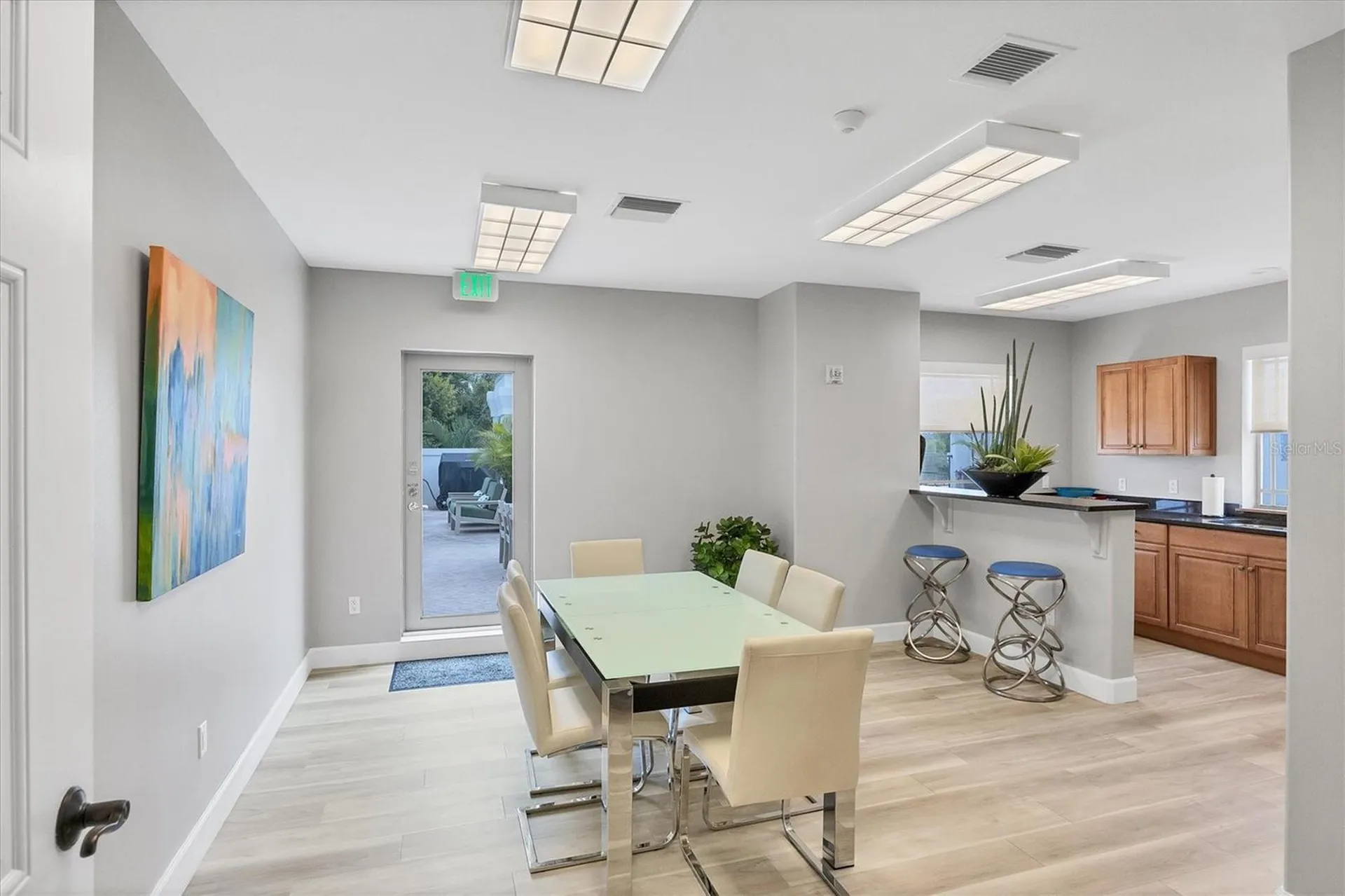 505 S Orange Avenue Sarasota FL 34236