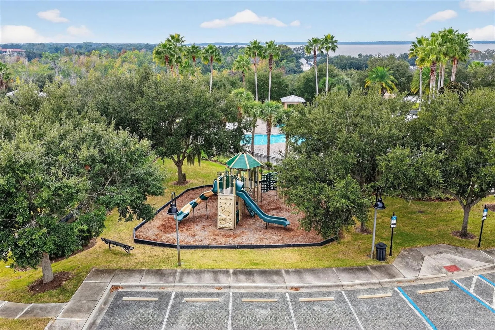 2117 Appalachee Circle Tavares FL 32778