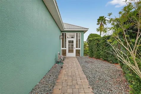 2117 Appalachee Circle Tavares FL 32778